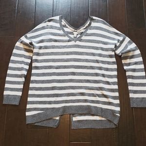 Hinge striped sweater